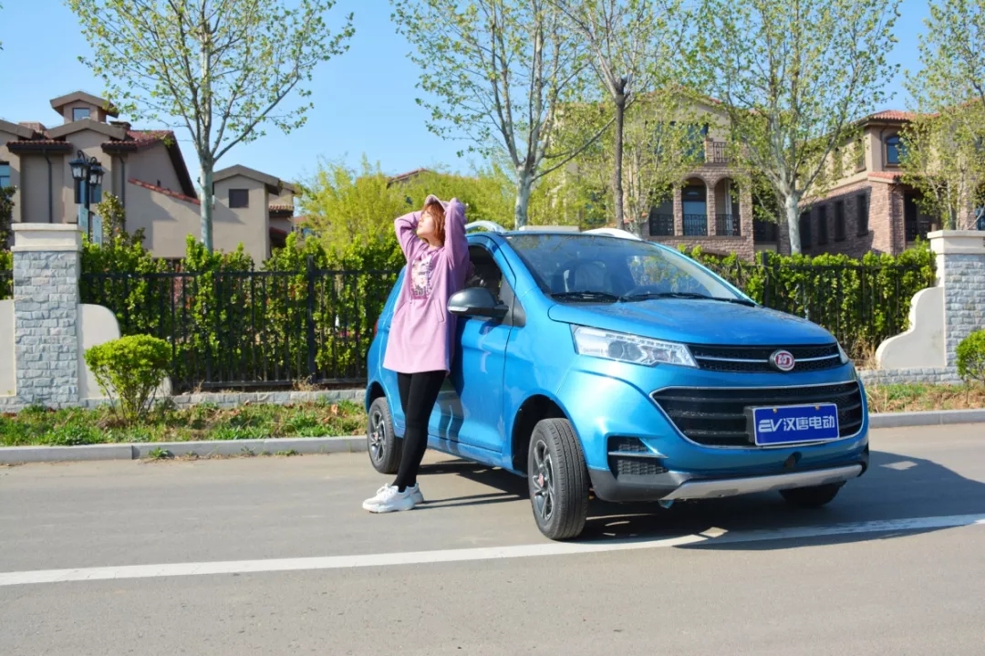 在路上,与汉唐q3e一起享受阳光-汉唐电动汽车